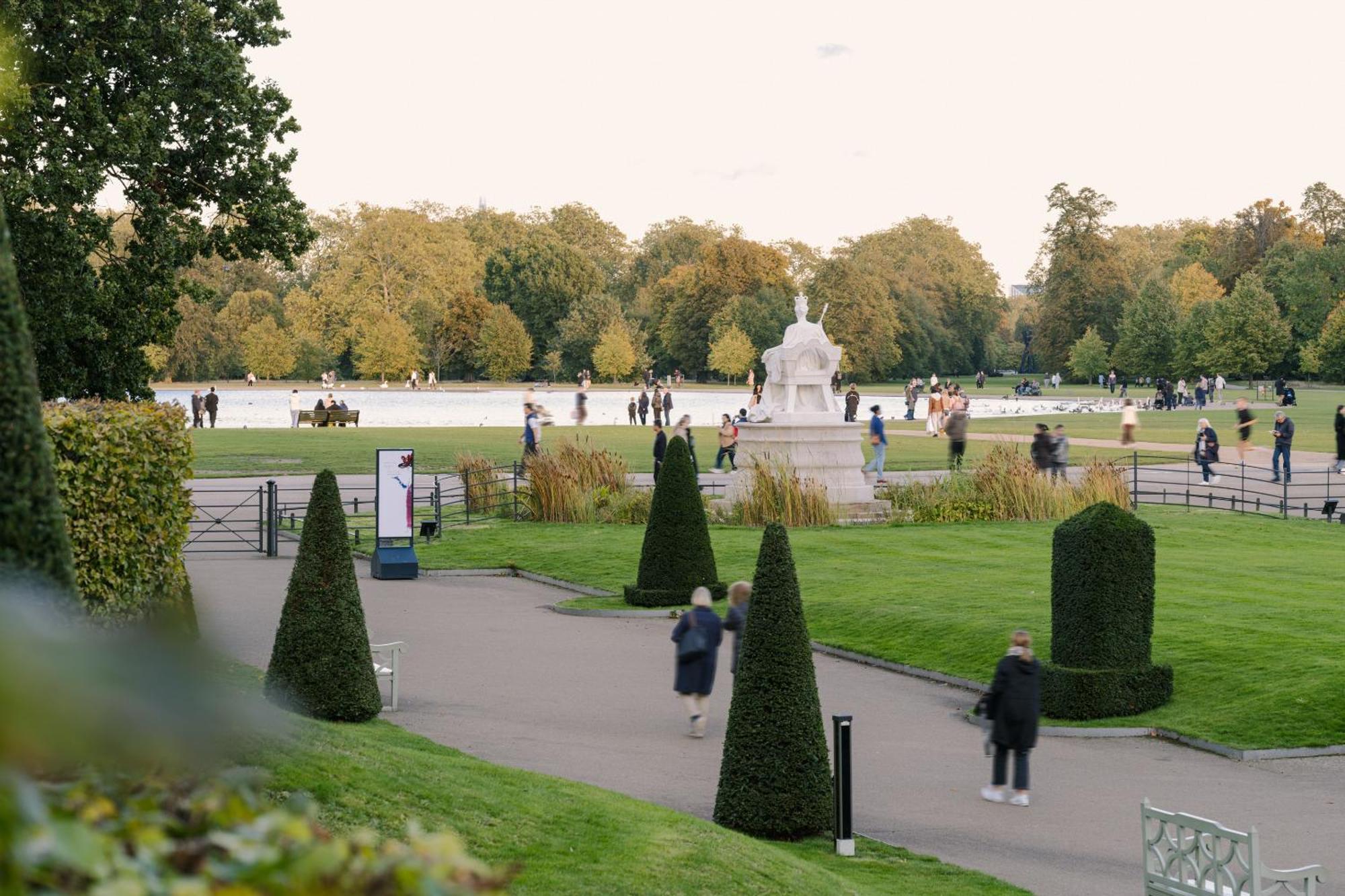 Отель Sonder Kensington Gardens Лондон Экстерьер фото